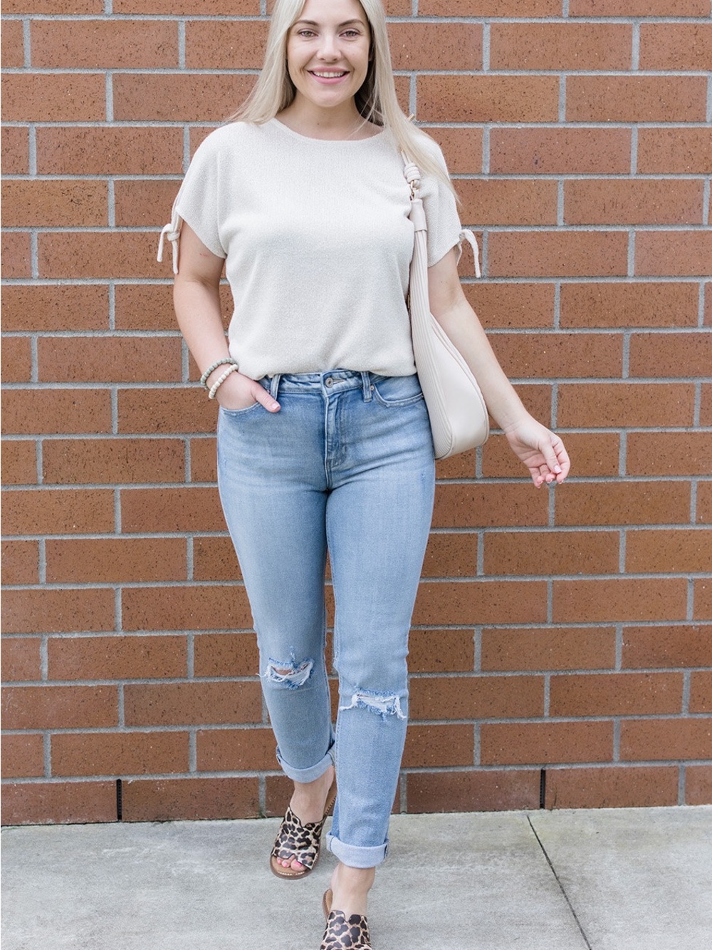 KanCan Light Blue Distressed Ankle Jeans